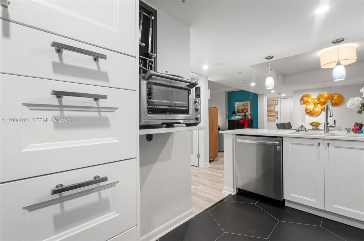 520 SE 5th Ave , Unit 2209, Fort Lauderdale, FL 33301 Photo