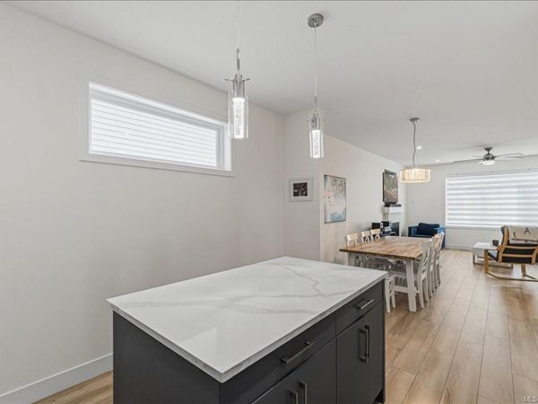 370 Avaani Way , Nanaimo, BC V9L 0L9