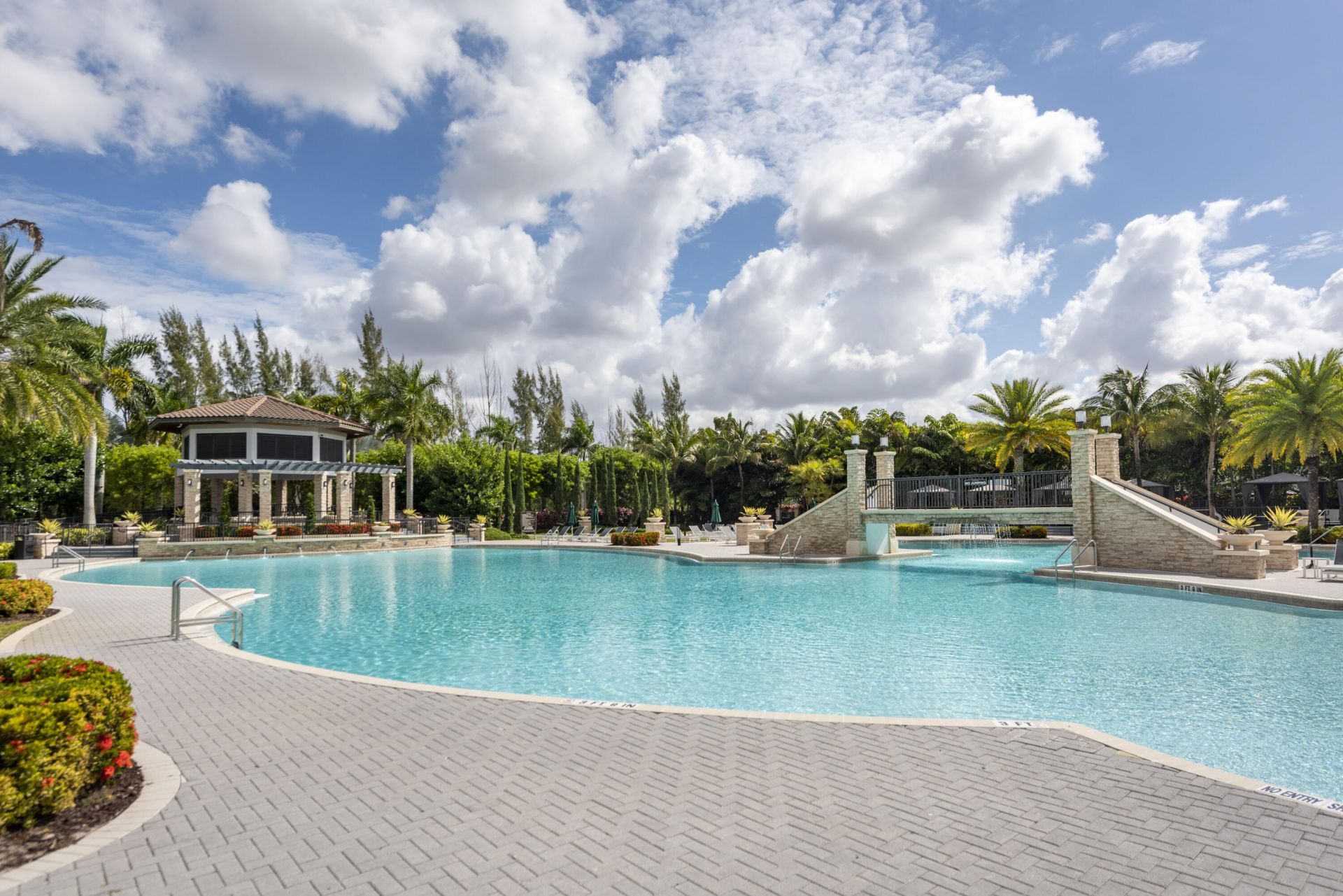 7925 NW 104th Avenue, Unit 24, Doral, FL 33178 Photo