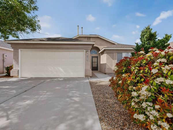 10215 Calle Maravilla Court NW, Albuquerque, NM 87114