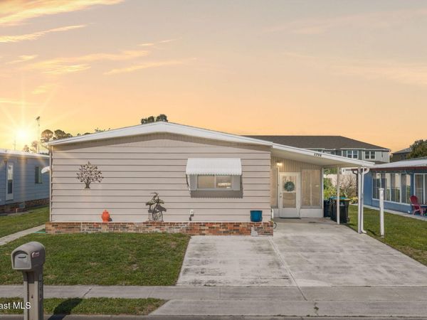 1796 Mango Street NE , Palm Bay, FL 32905