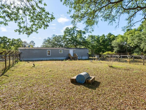 4249 Barlow Road, Crestview, FL 32536