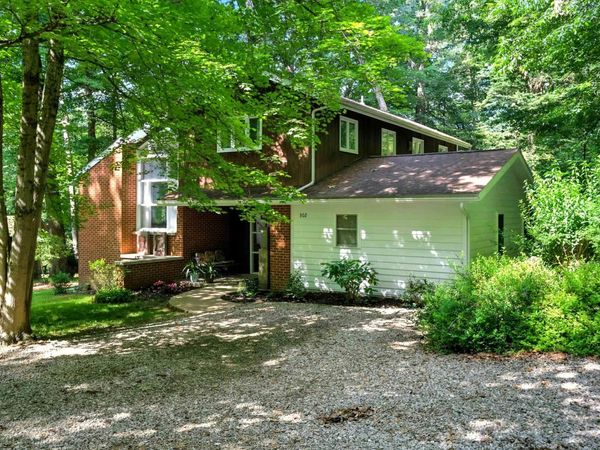 302 E Woodside Dr., Gambier, OH 43022