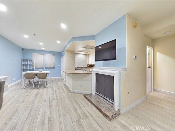 332 W Summerfield, Anaheim, CA 92802
