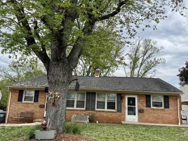 114 HARRIS RD , Charlottesville, VA 22903