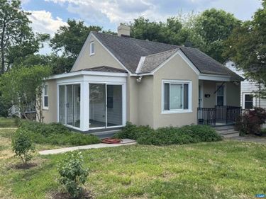 704 DRUID AVE , Charlottesville, VA 22902