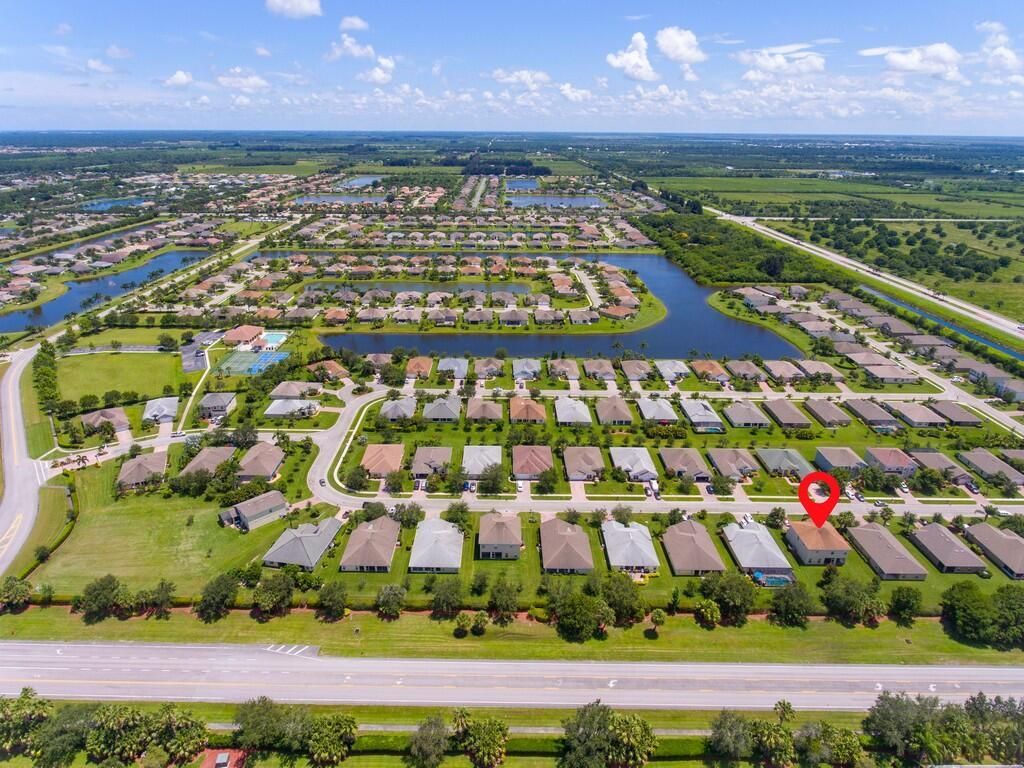 521 N Valencia Circle Sw, Vero Beach, FL 32968 Photo