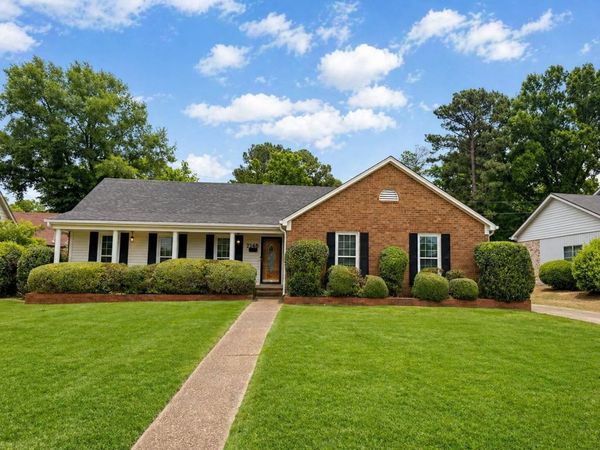 2148 RIVERDALE RD, Germantown, TN 38138