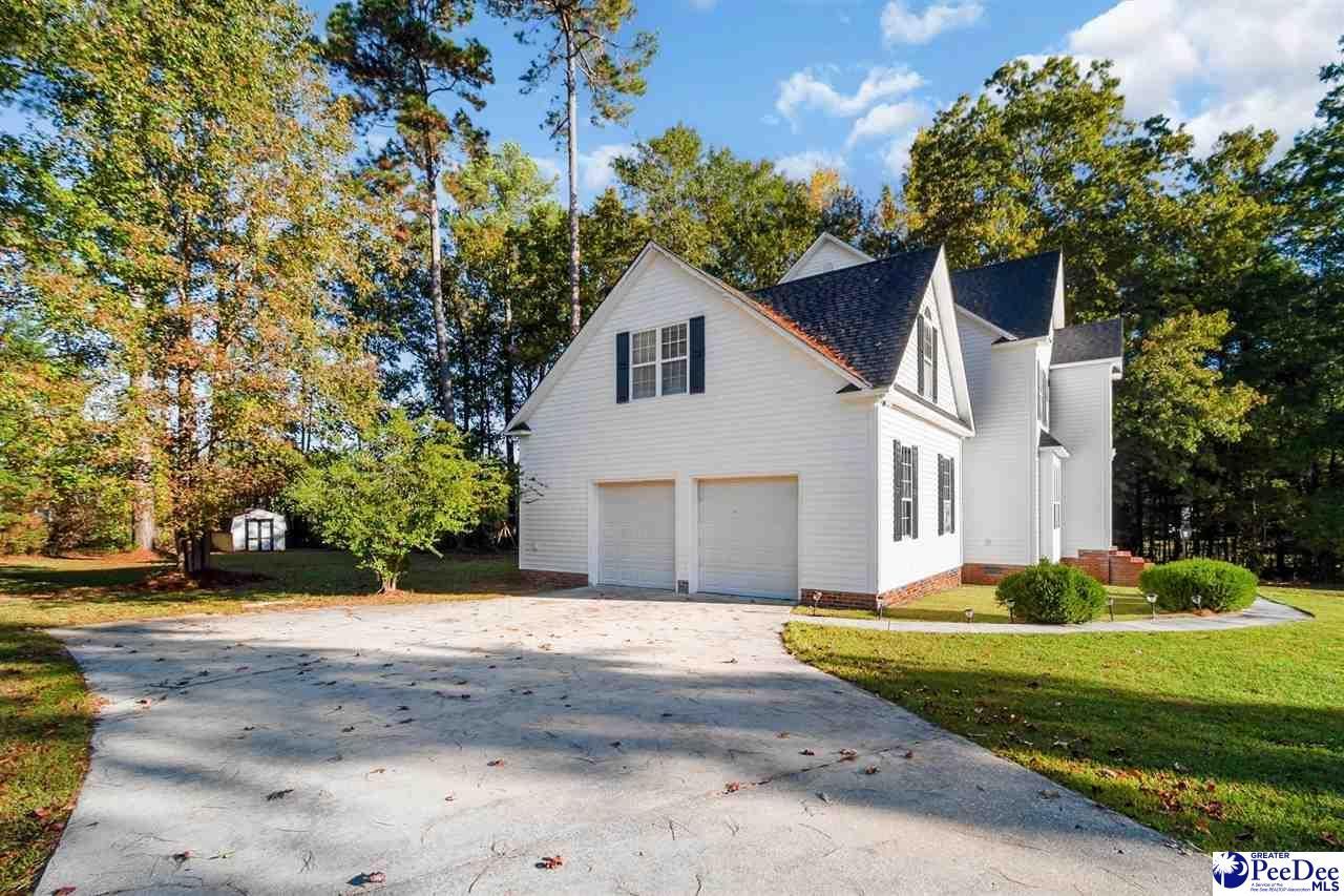 225 Hawthorne Lane Photo 7