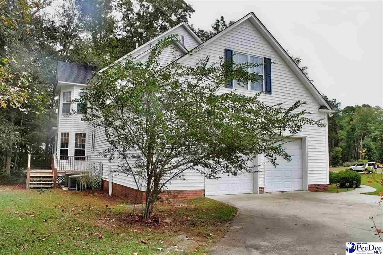 225 Hawthorne Lane Photo 8