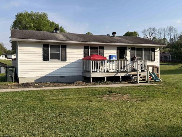 49 Foster Street, Buckhannon, WV 26201