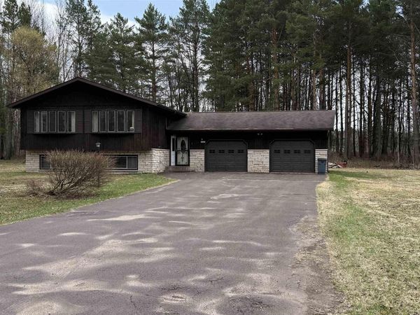 E5663 Newport Street, Ironwood Twp, MI 49938