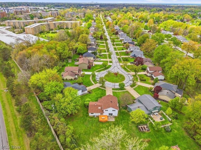 5592 Kilbourne Drive, Lyndhurst, OH 44124 Photo 49