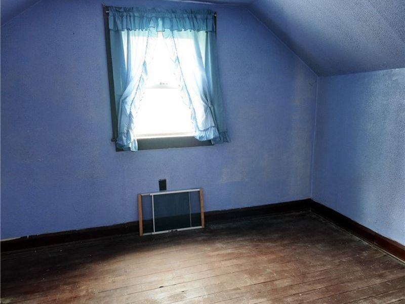 60490 Main Street, Jacobsburg, OH 43933 Photo 13
