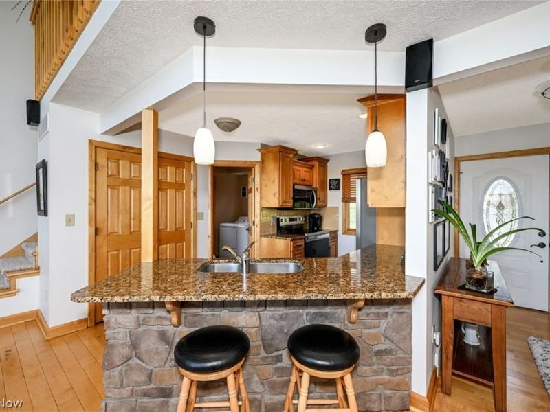 2873 Lodge Road SW, Sherrodsville, OH 44675 Photo 22