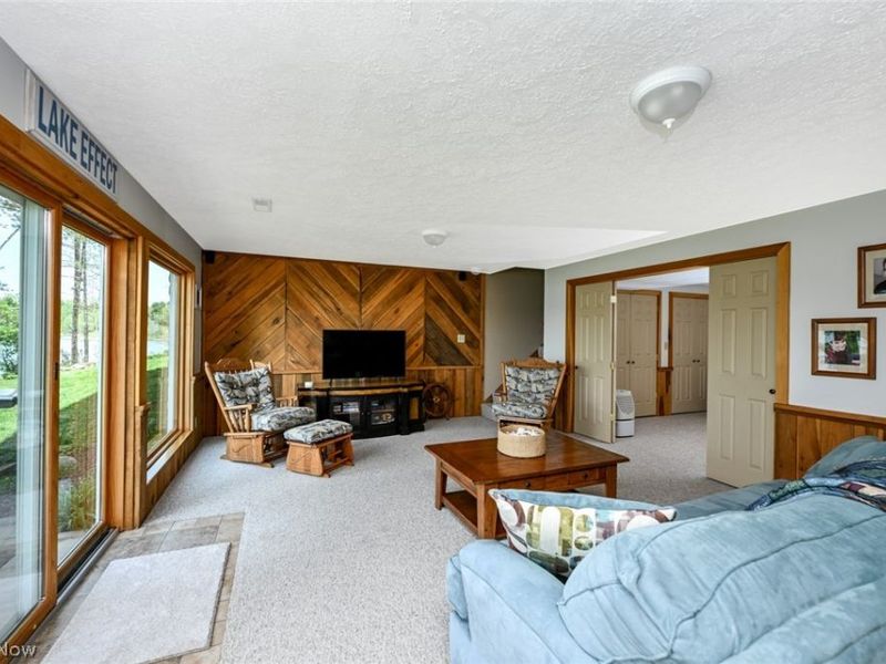 2873 Lodge Road SW, Sherrodsville, OH 44675 Photo 35