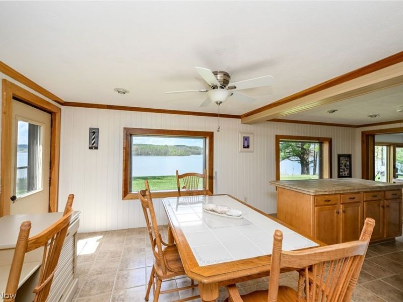 2873 Lodge Road SW, Sherrodsville, OH 44675 Photo 38