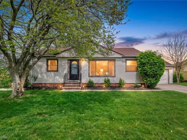 11908 Glamer Avenue , Parma, OH 44130