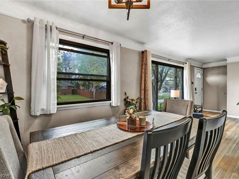 11908 Glamer Avenue, Parma, OH 44130 Photo 12