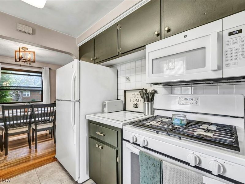 11908 Glamer Avenue, Parma, OH 44130 Photo 15