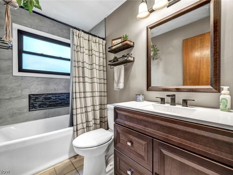 11908 Glamer Avenue, Parma, OH 44130 Photo 18