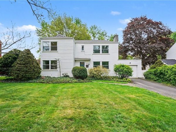 145 Griswold Drive , Youngstown, OH 44512