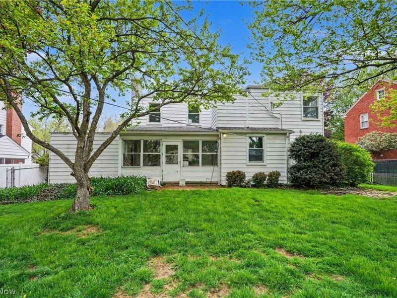 145 Griswold Drive, Youngstown, OH 44512 Photo 3