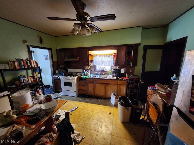 3787 E 50th Street E, Cleveland, OH 44105 Photo 6