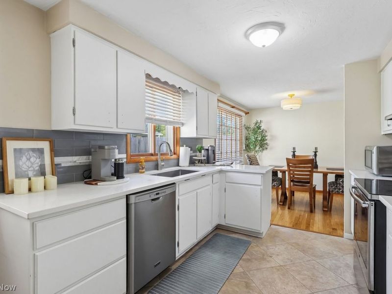 2616 W 40th Street, Lorain, OH 44053 Photo 16