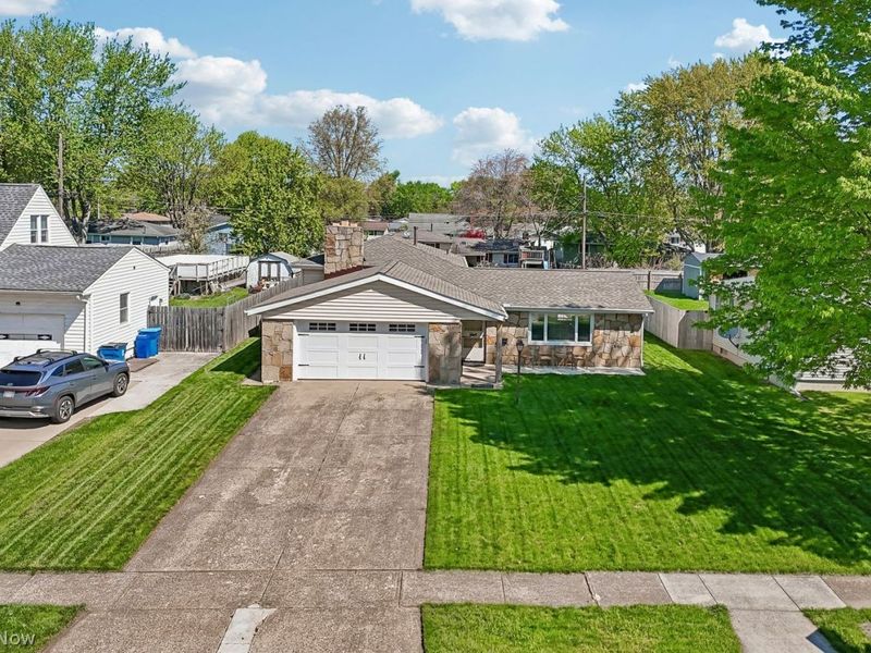2616 W 40th Street, Lorain, OH 44053 Photo 2
