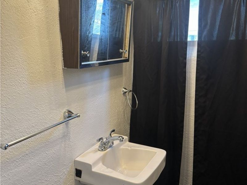 8129 Walnut SW , Sherrodsville, OH 44675 Photo 12