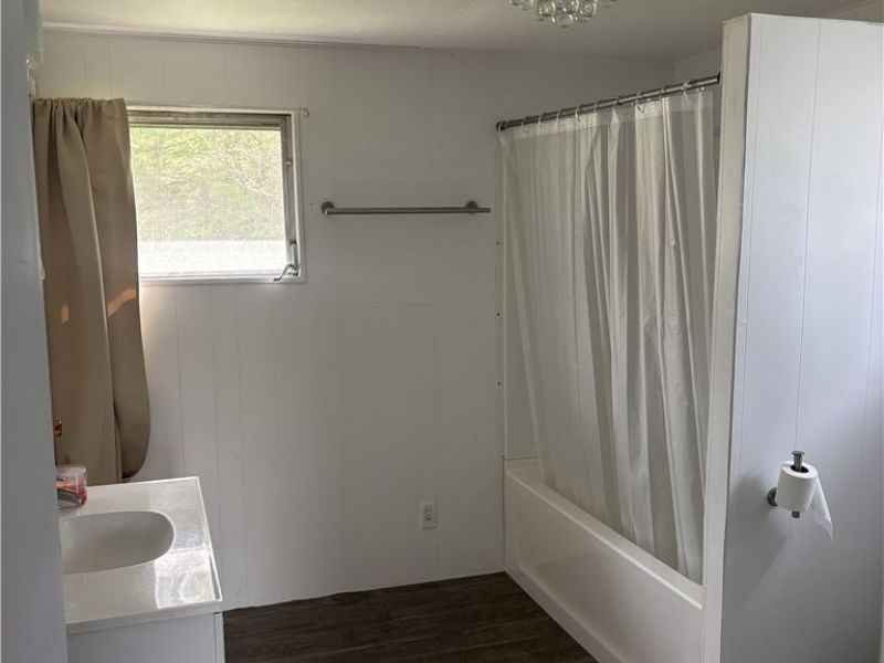 8129 Walnut SW , Sherrodsville, OH 44675 Photo 20