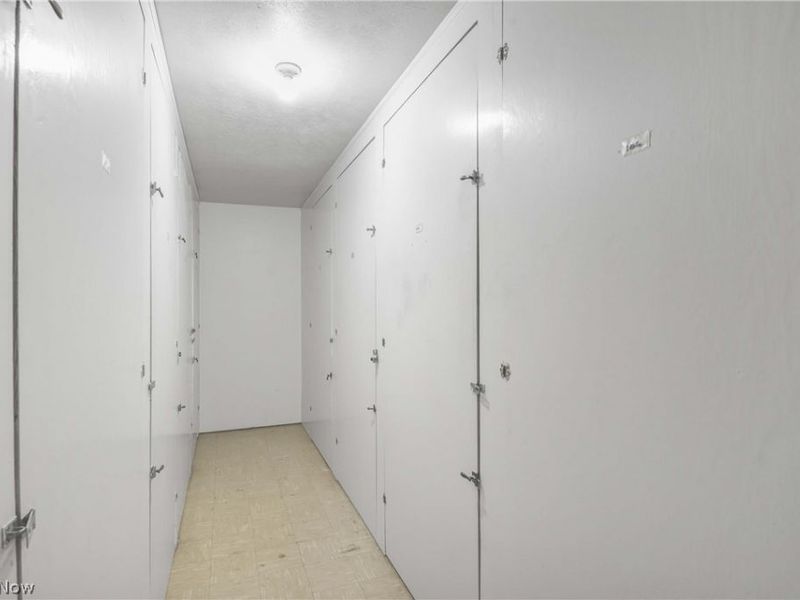 2940 Pease Drive, Unit 206, Rocky River, OH 44116 Photo 25