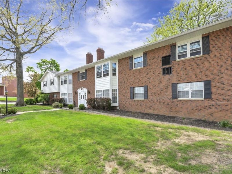 2940 Pease Drive, Unit 206, Rocky River, OH 44116 Photo 27