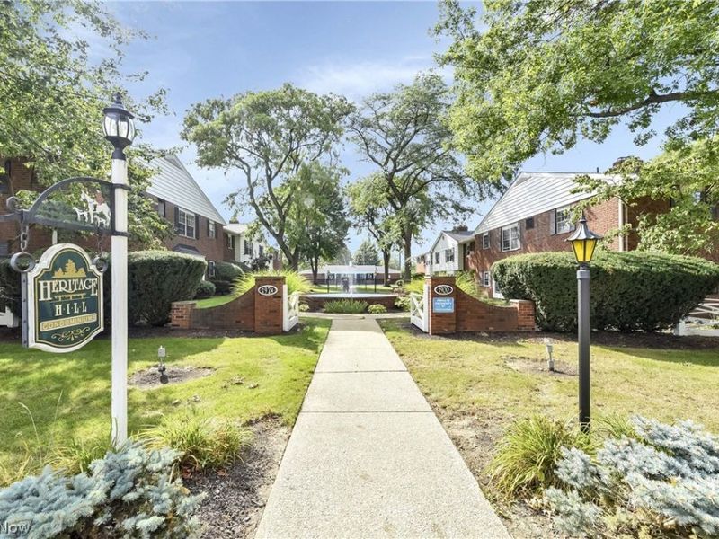 2940 Pease Drive, Unit 206, Rocky River, OH 44116 Photo 30