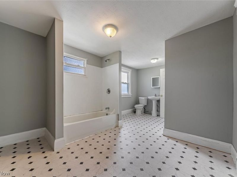 14415 Alder Avenue, East Cleveland, OH 44112 Photo 11