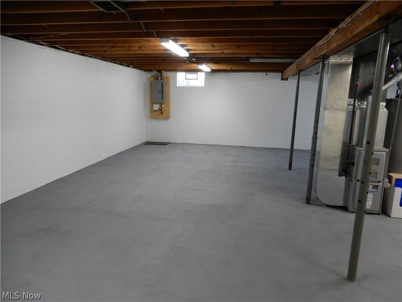 Geneva, OH 44041 Photo 37