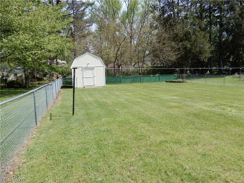 Geneva, OH 44041 Photo 6