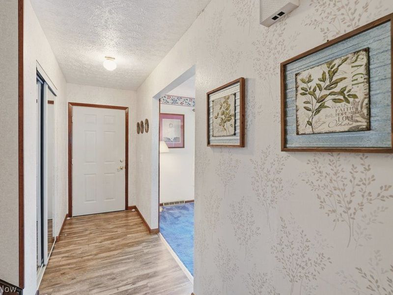 2030 Zircon Street NE, Canton, OH 44721 Photo 10