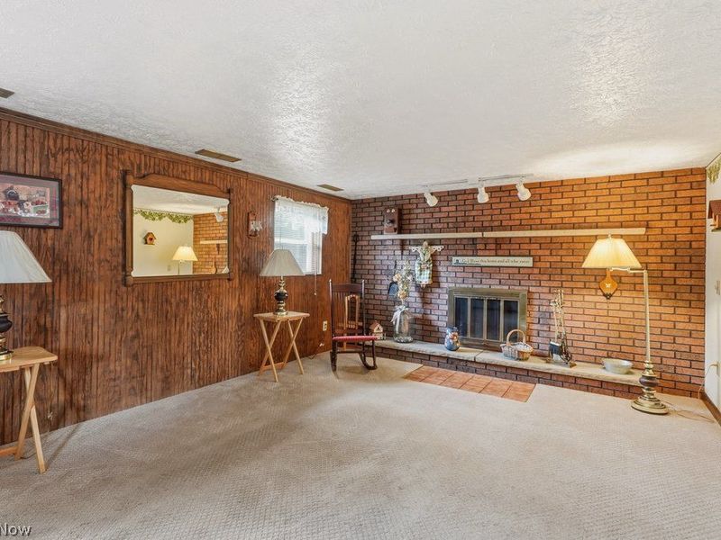 2030 Zircon Street NE, Canton, OH 44721 Photo 20