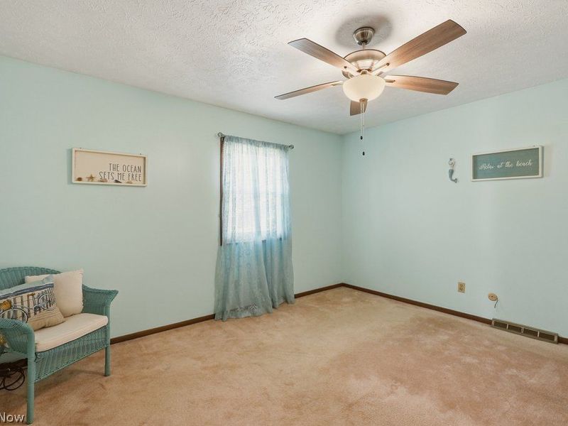 2030 Zircon Street NE, Canton, OH 44721 Photo 24