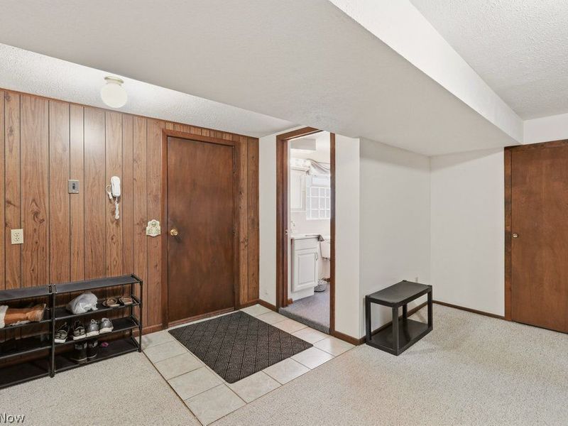 2030 Zircon Street NE, Canton, OH 44721 Photo 26