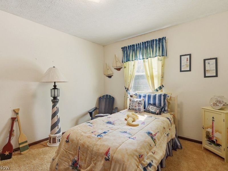 2030 Zircon Street NE, Canton, OH 44721 Photo 28