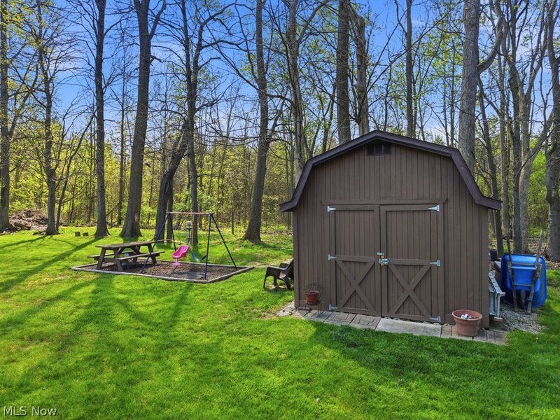 2030 Zircon Street NE, Canton, OH 44721 Photo 5