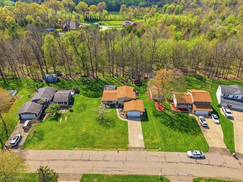 2030 Zircon Street NE, Canton, OH 44721 Photo 9