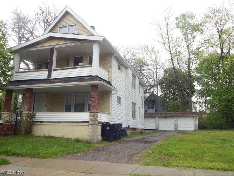 1095 E 113th Street, Cleveland, OH 44108 Photo 2