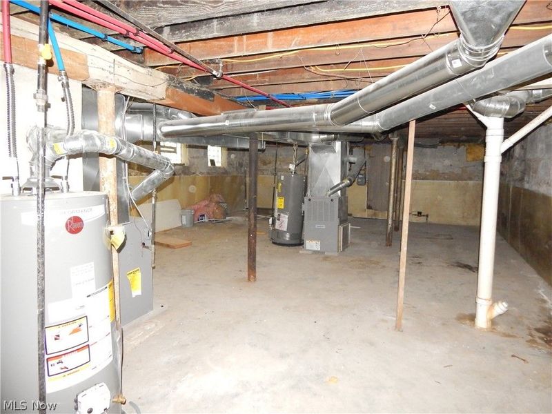 1095 E 113th Street, Cleveland, OH 44108 Photo 20