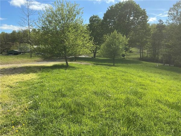 777 Sleepy Hollow Rd , Indiana, PA 15701