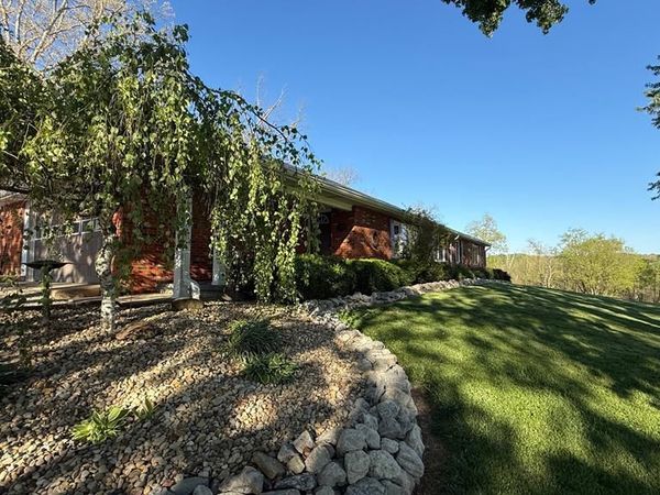 3385 Van Fossen, Jackson, OH 45640