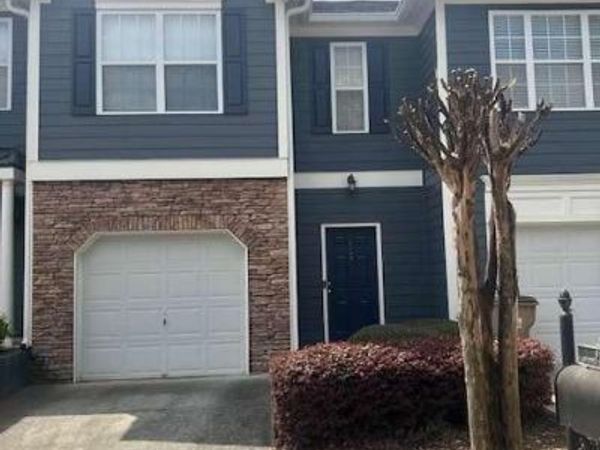 6283 Shoreview Circle, Flowery Branch, GA 30542